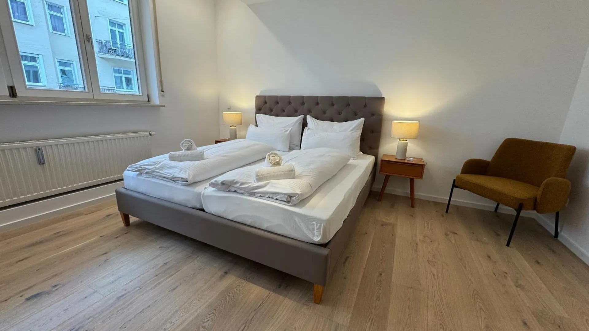 Apartment Eleganz Im Herzen Von Schwabing Munich