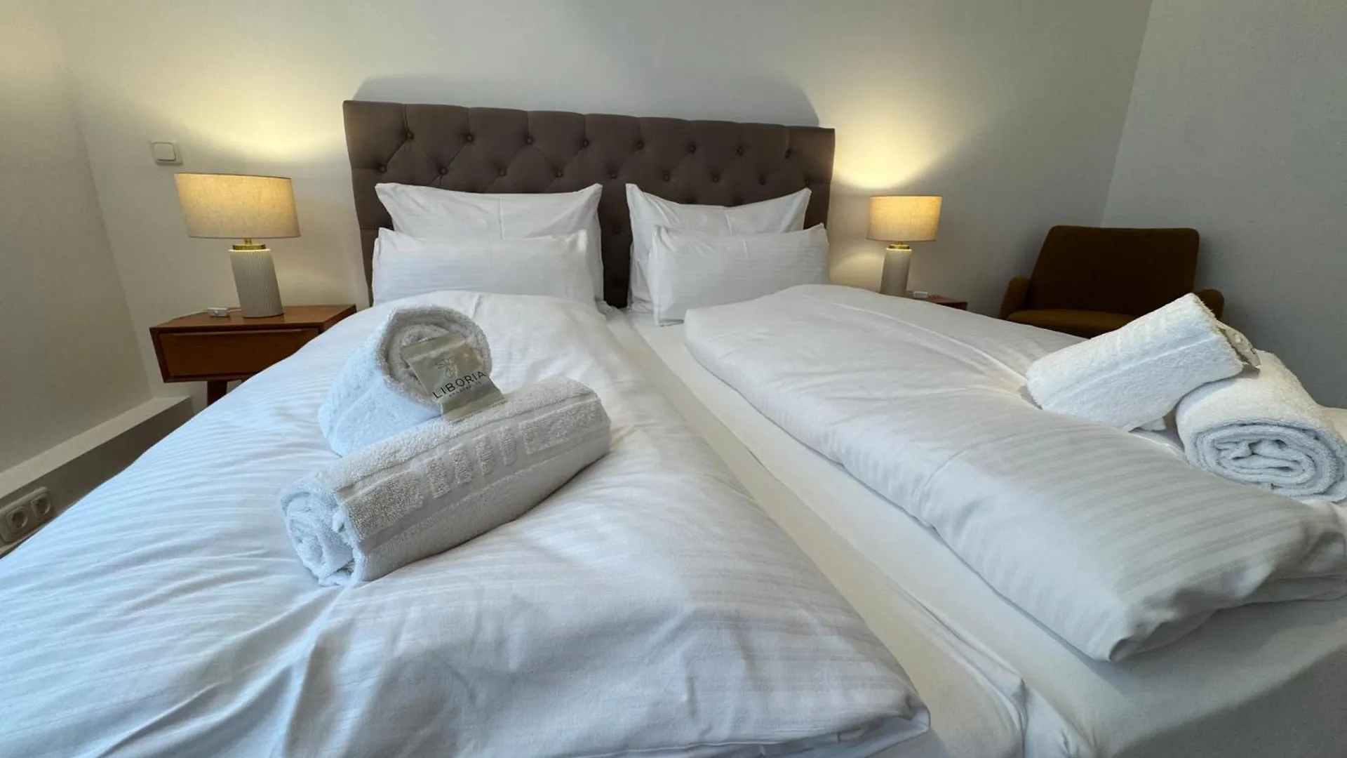 Apartment Eleganz Im Herzen Von Schwabing Munich