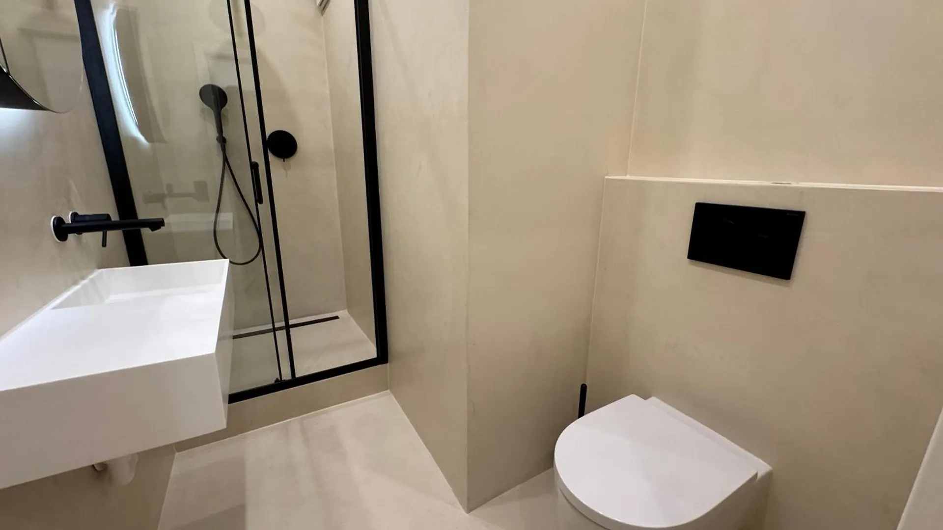 Apartment Eleganz Im Herzen Von Schwabing Munich Germany