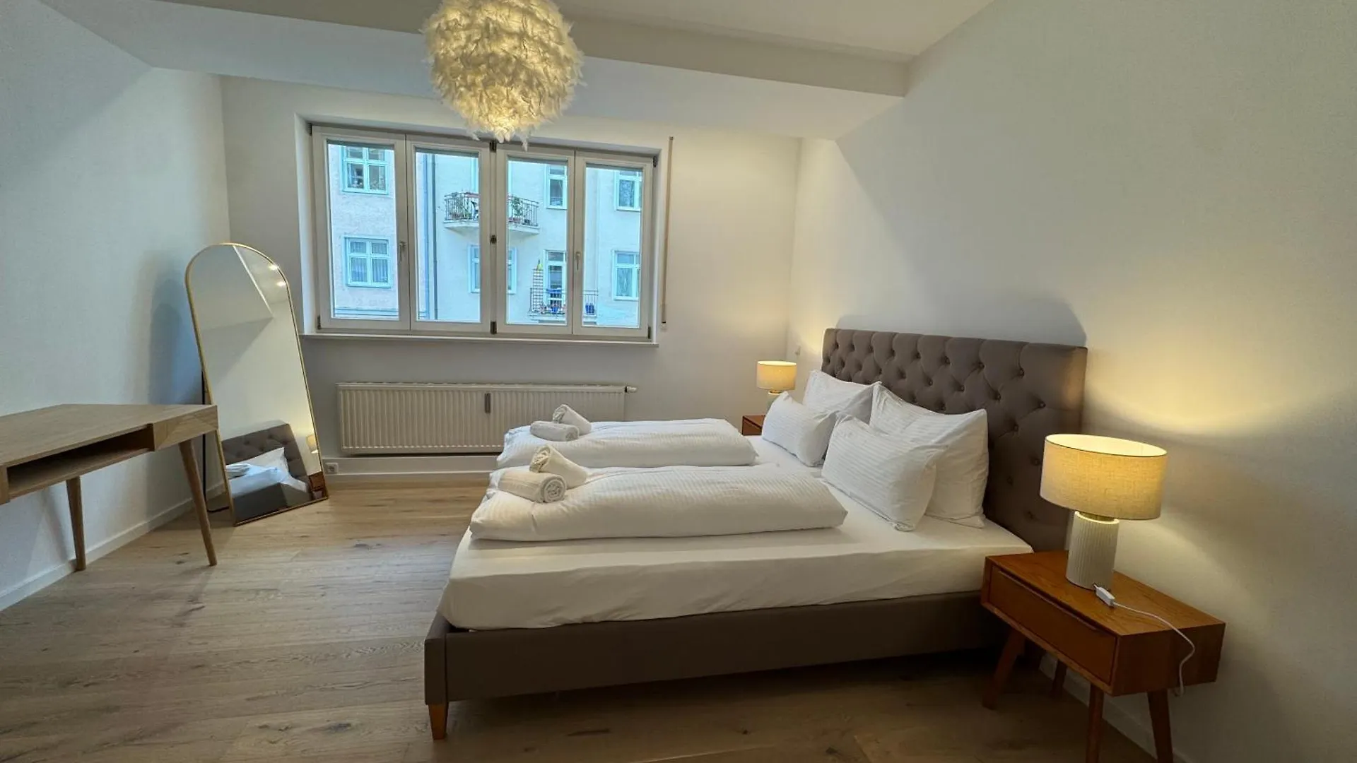 Apartment Eleganz Im Herzen Von Schwabing Munich Germany