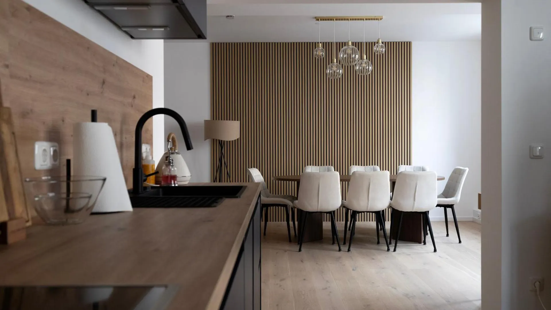 Apartment Eleganz Im Herzen Von Schwabing Munich