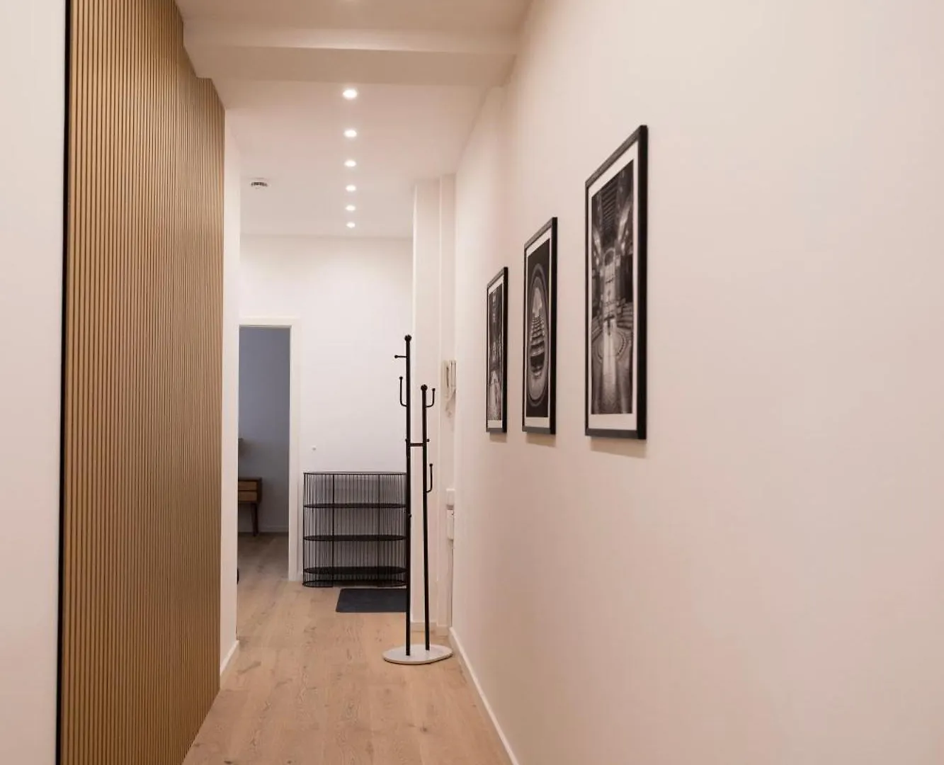 アパート Eleganz Im Herzen Von Schwabing ミュンヘン ドイツ