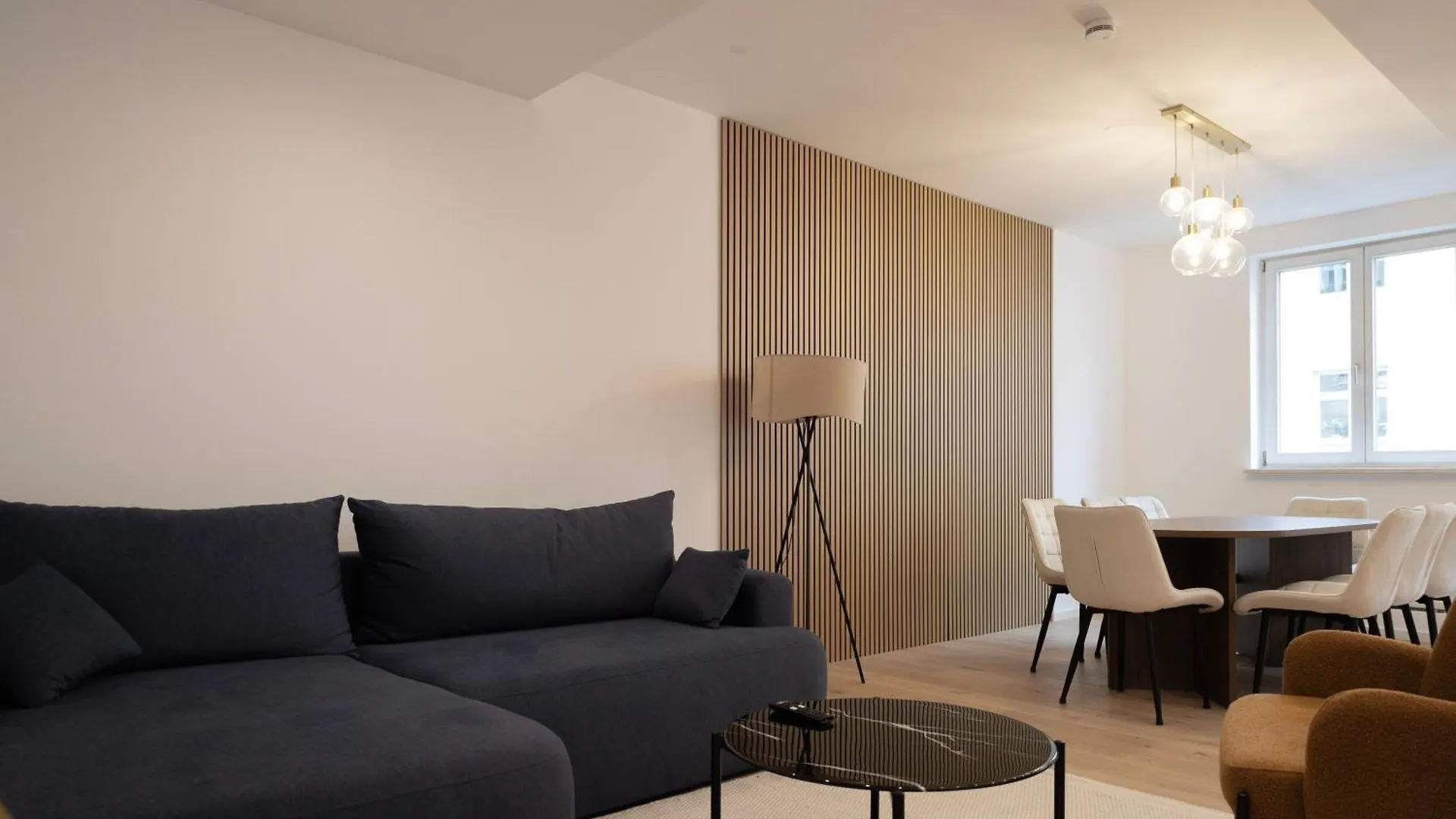 Apartment Eleganz Im Herzen Von Schwabing Munich
