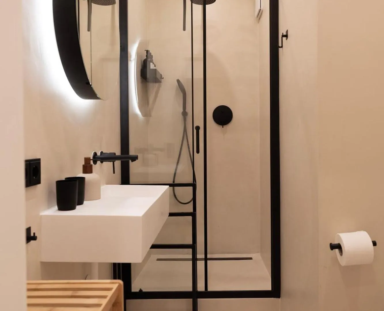 アパート Eleganz Im Herzen Von Schwabing ミュンヘン